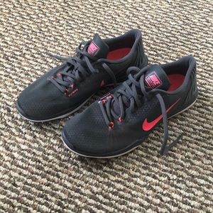 Nike Flex Supreme Tr5 (women’s)
